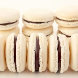macarons chocolat caramel 1024x676 1