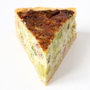 quiche aux brocolis jambon et roquefort 1024x995 1