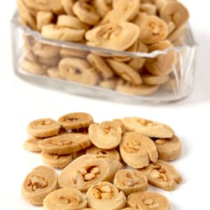 sables sales microscopiques aux noisettes epicees 689x1024 1