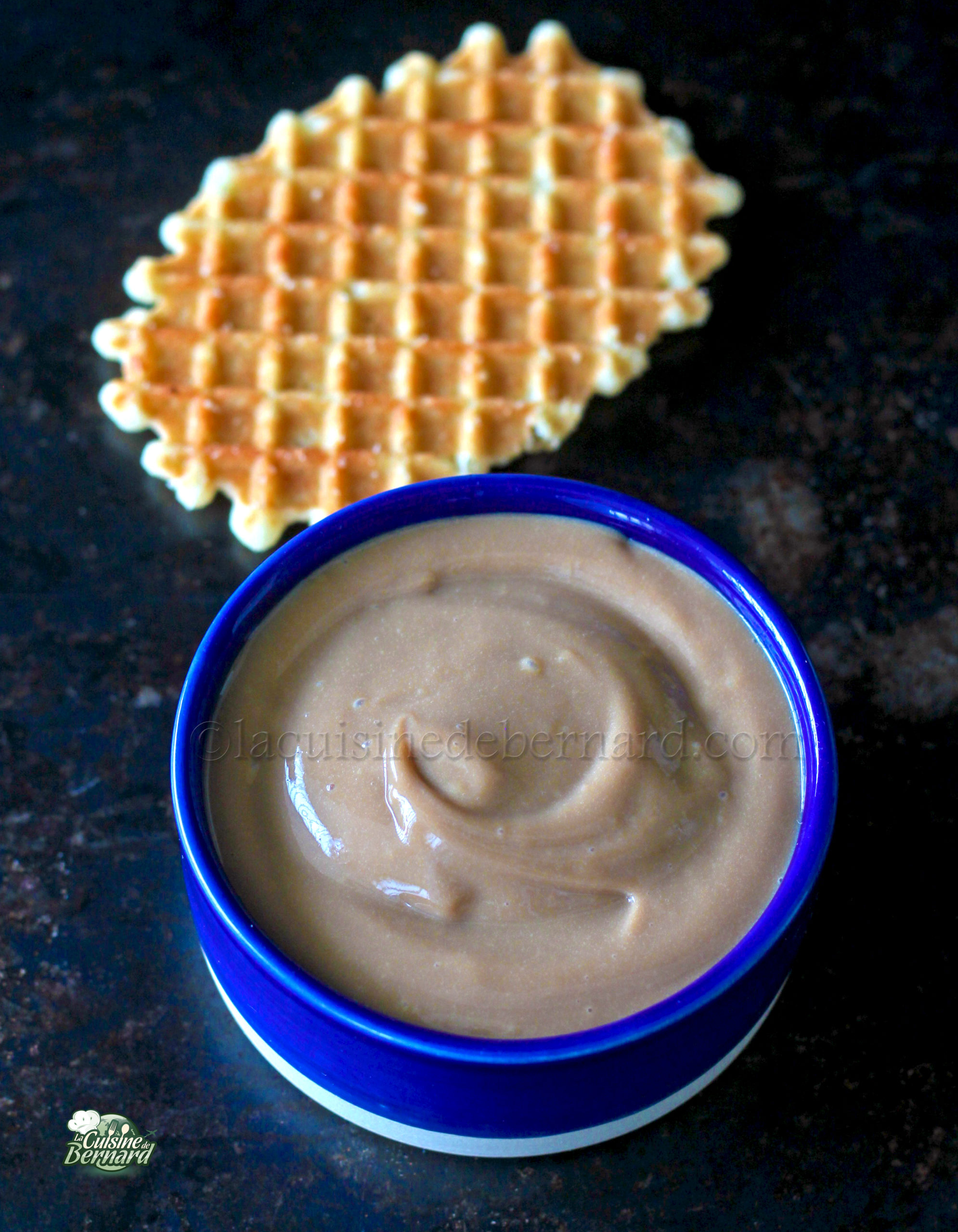 Crema cremosa de cafe