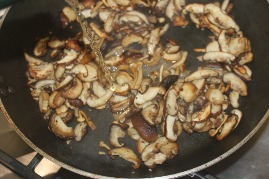 74EB950B 9B3E 4908 B6DB 9BCDA42D60DD