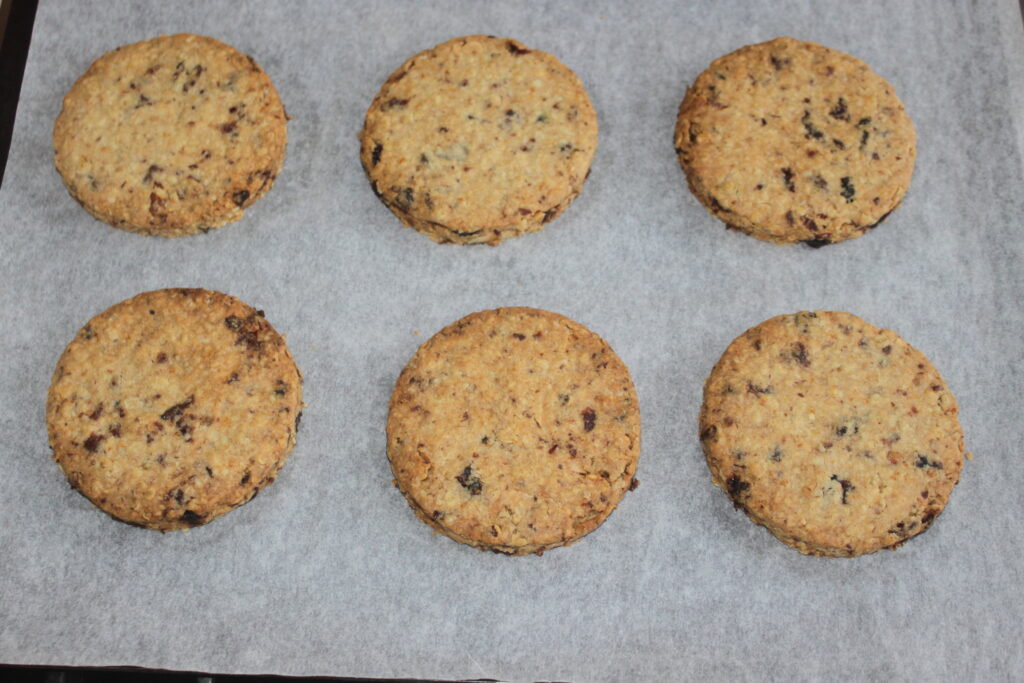 B7E29A93 5BC5 4F05 8C06 7E23360E2D4E