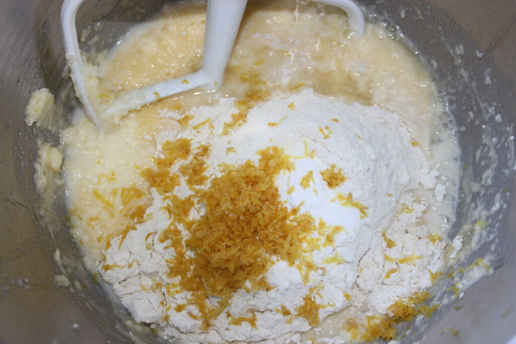 219F4C6B B869 4DDD A3D1 FA99C953F51C