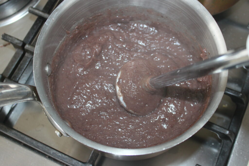 D5586ED9 4502 4F06 85F6 AA93C2B9AABE