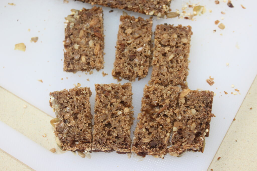 B9469346 A141 4E67 BCFF 824E69BBC6E1