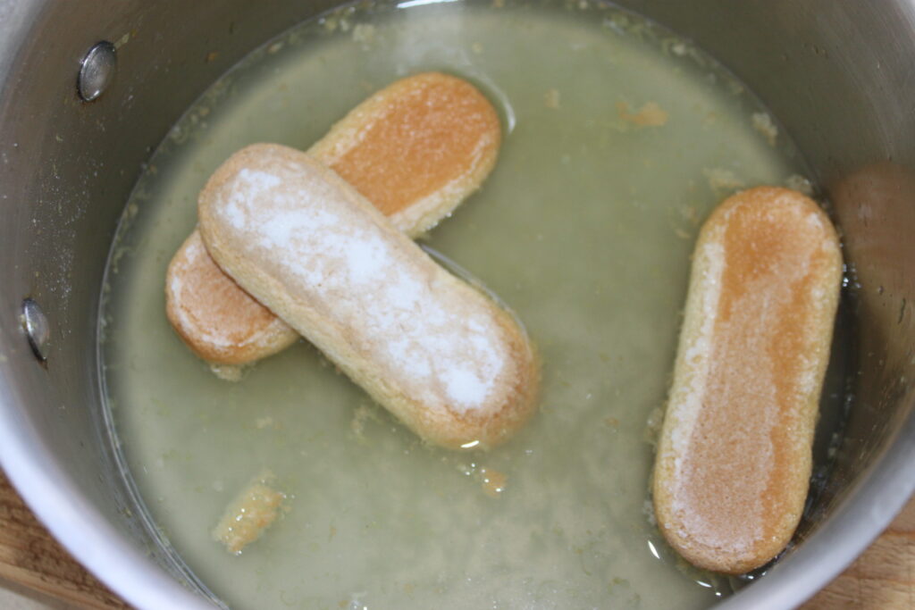 2177590E 127D 4285 8D93 2834302C90F7