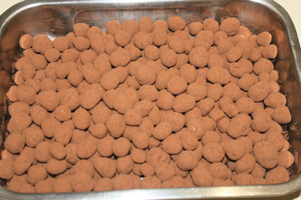 DF574650 5A81 4DAB ADD6 568EC568123D