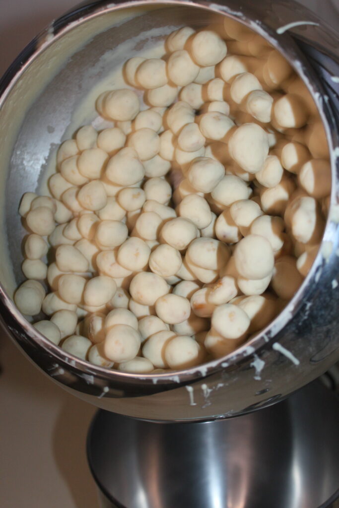 F179D86E 4EED 4569 86B6 AF63073E3454