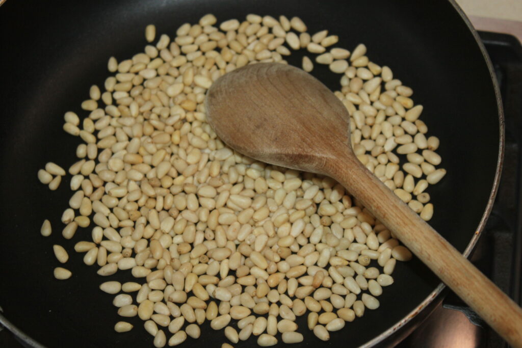 17F33B2E BB32 49E4 8869 6FD0712A2297