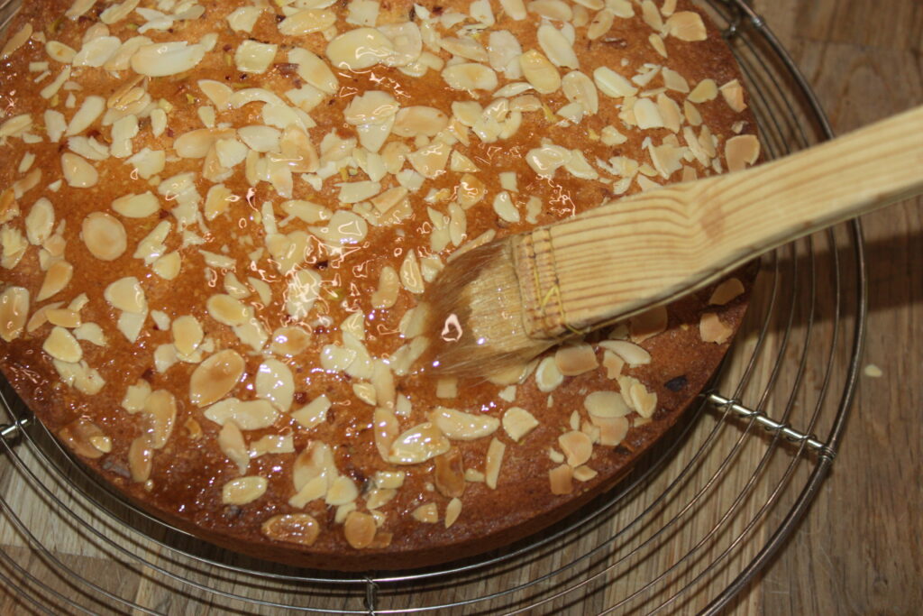 F490E7BF C2BD 4CC4 AB57 33F3D36D05E4