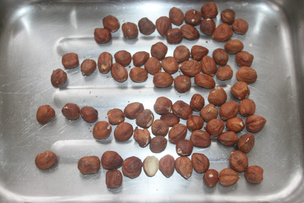 3893C724 0168 4DF7 894B E5505EB96479