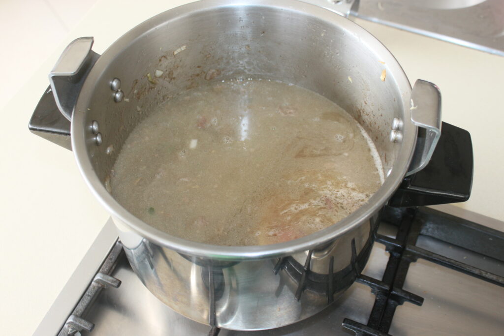 E15C7250 5029 4D2E ACBB CB3C9C071FBB