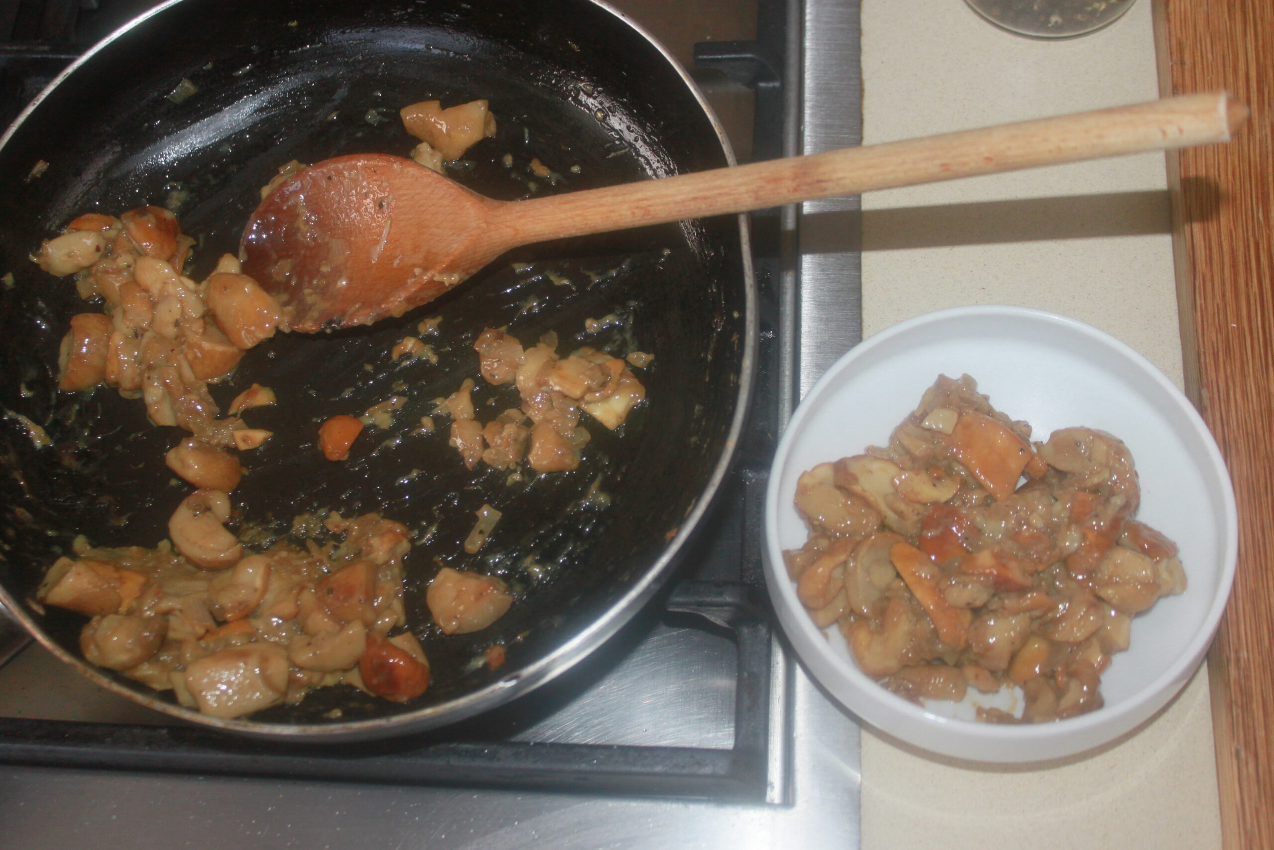 F87F6380 D27B 4672 B428 8EB60547F280