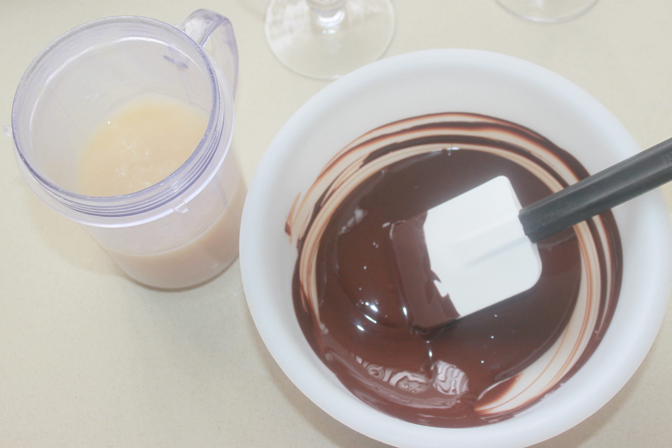 B46F07DC EB05 48E9 9FF7 73928914182F